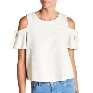 Pre-Loblve Madewell Skylark Cold-Shoulder Cut Out Top